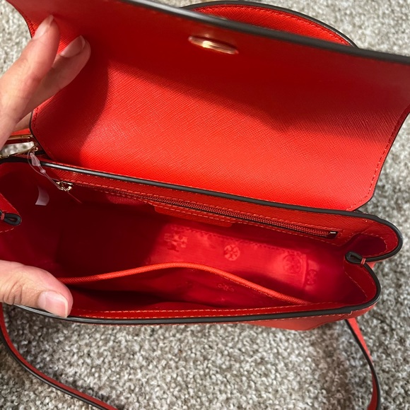 Tory Burch Bags Tory Burch Emerson Small Top Handle Satchel Poshmark